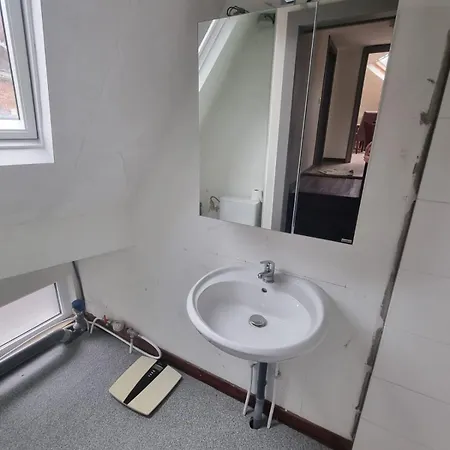 Les Ormes Apartment